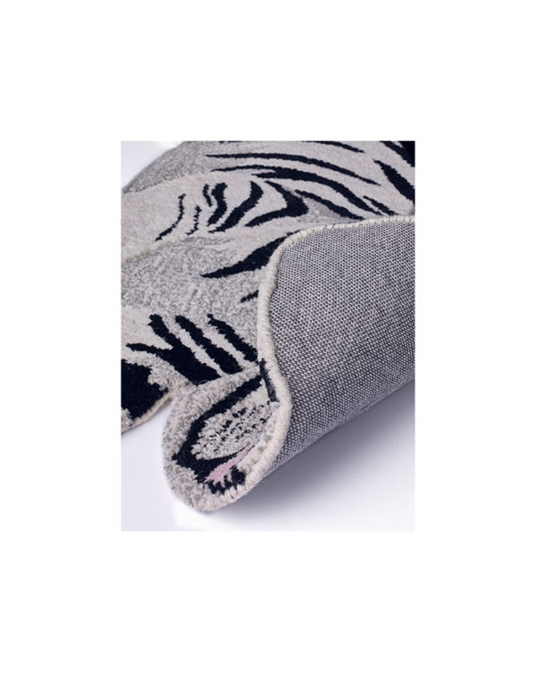 tappeto-in-lana-per-bambini-animals-tiger-toy-white.jpg-2